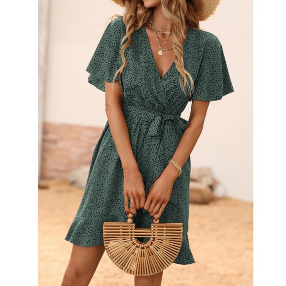 Green with Black Spotted Print Wrap Mini Dress Short Sleeves Belted - Picture 3 of 7